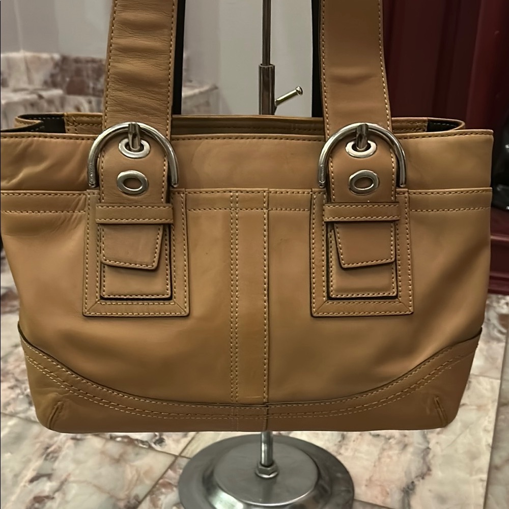 Coach Tan Leather Tote Bag - Picture 3 of 13